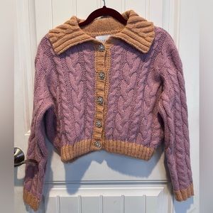 NWOT lavender & peach sweater w rhinestone buttons Sz S